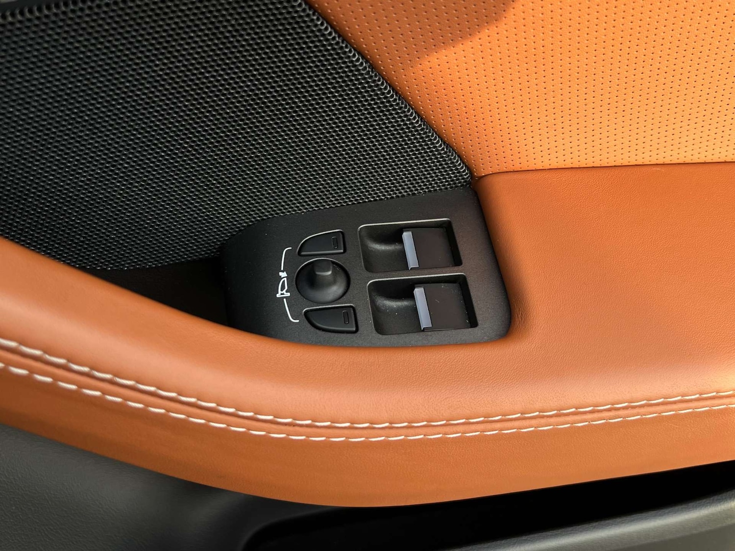 Used Jaguar F-Type 2022 for sale - 76776950: Photo 19