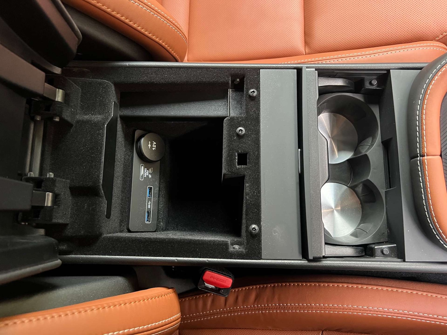 Used Jaguar F-Type 2022 for sale - 76776950: Photo 44