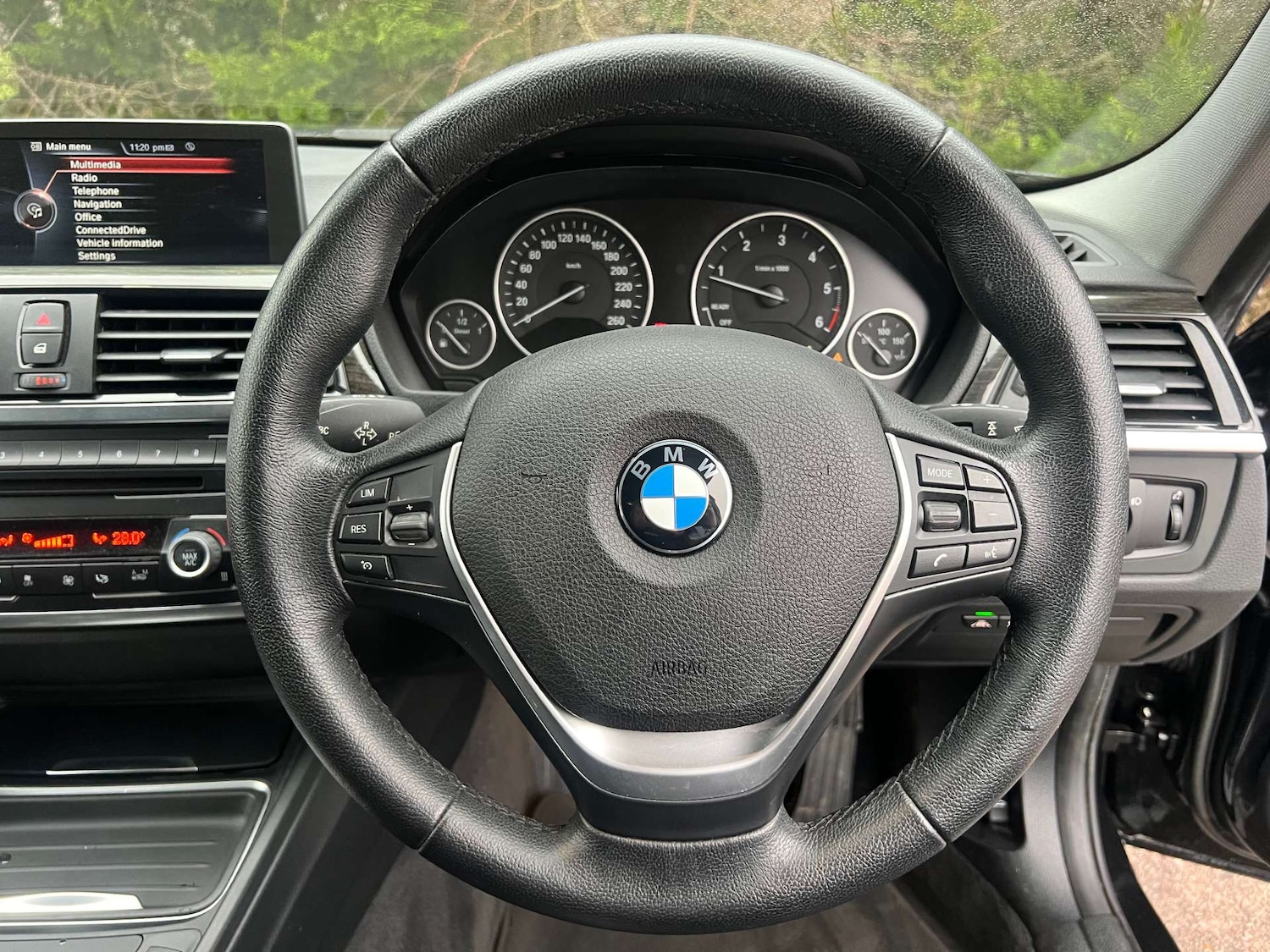 Used BMW 3 Series 2014 for sale - 77639557: Photo 27