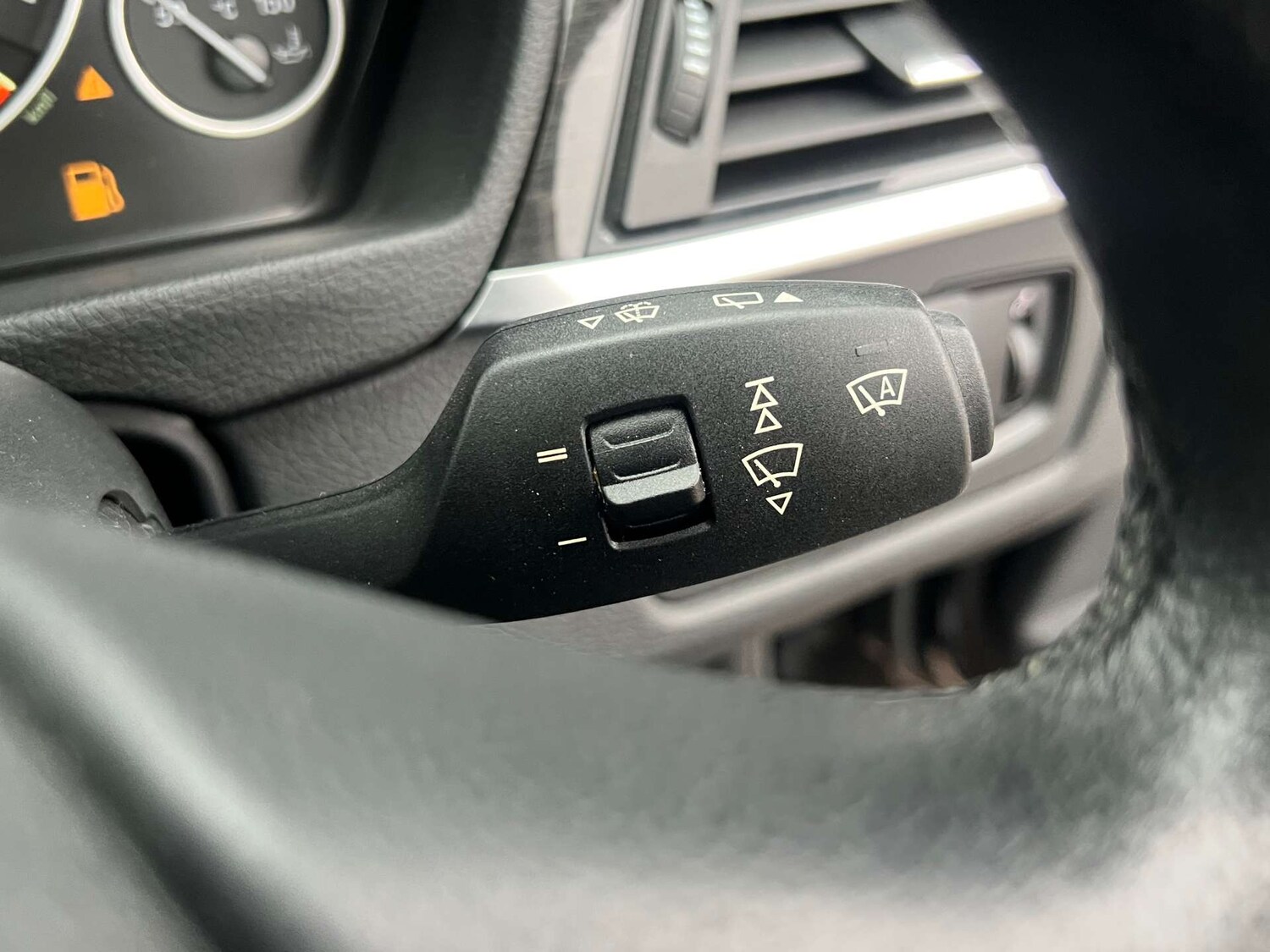 Used BMW 3 Series 2014 for sale - 77639557: Photo 31