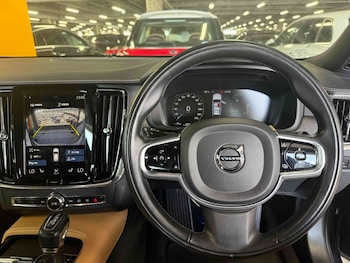 Used Volvo V90 2020 for sale - 79437525: Photo