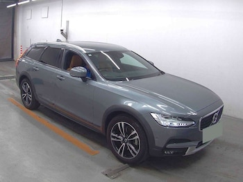 Used Volvo V90 2020 for sale - 79437525: Photo