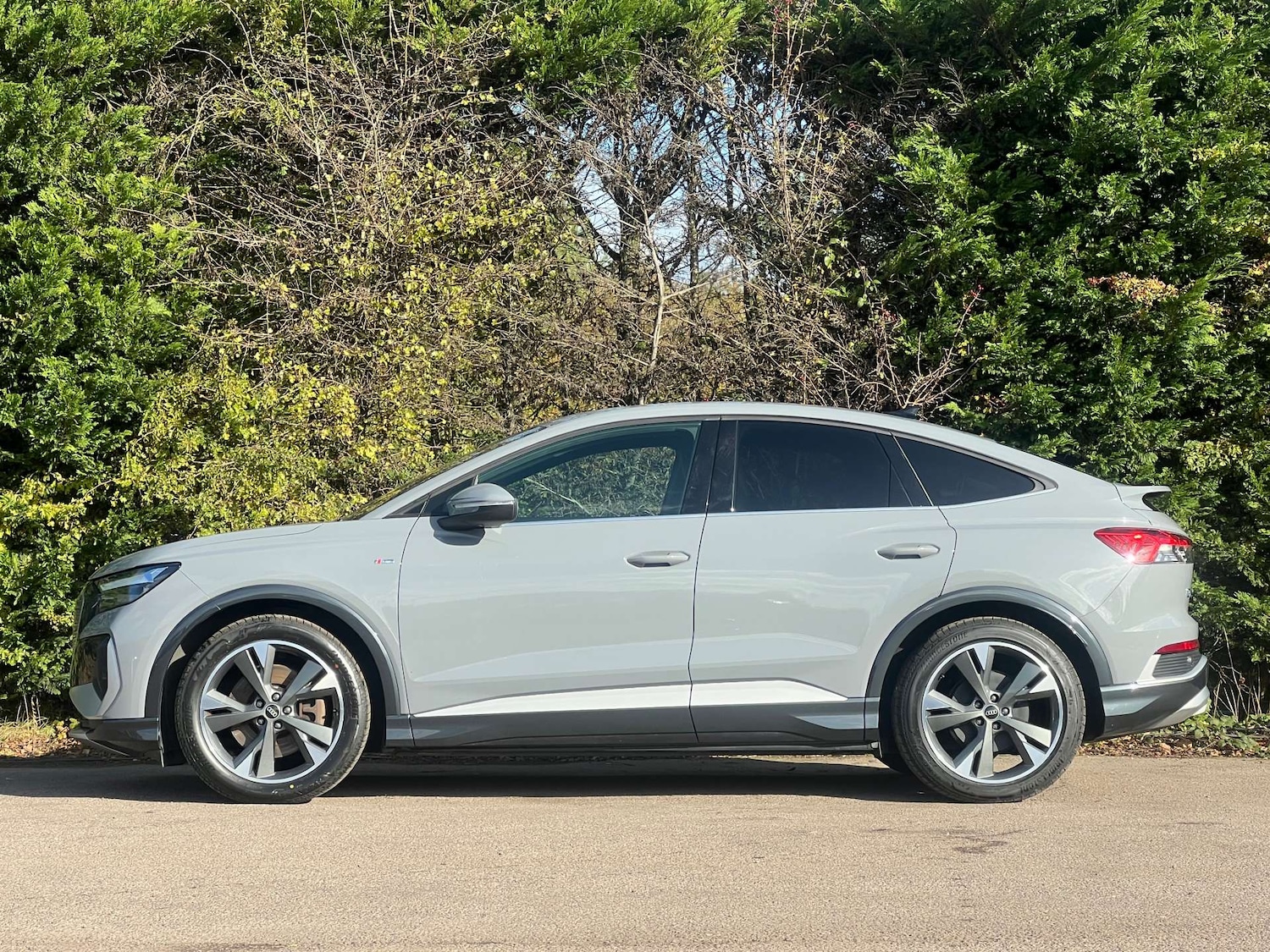 Used Audi Q4 e-tron 2022 for sale - 76776833: Photo 7