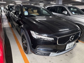 Used Volvo V90 2017 for sale - 78851318: Photo