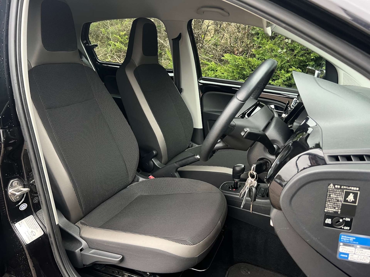 Used Volkswagen up! 2015 for sale - 77355535: Photo 18