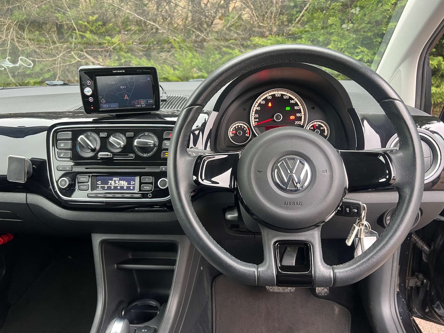 Used Volkswagen up! 2015 for sale - 77355535: Photo 22