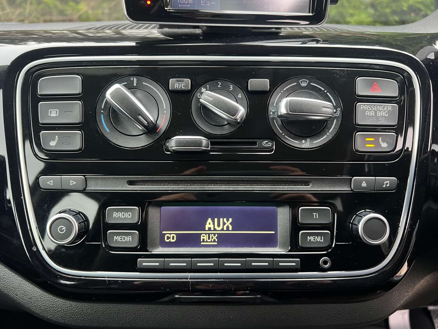 Used Volkswagen up! 2015 for sale - 77355535: Photo 31