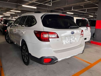Used Subaru Outback 2015 for sale - 76776967: Photo