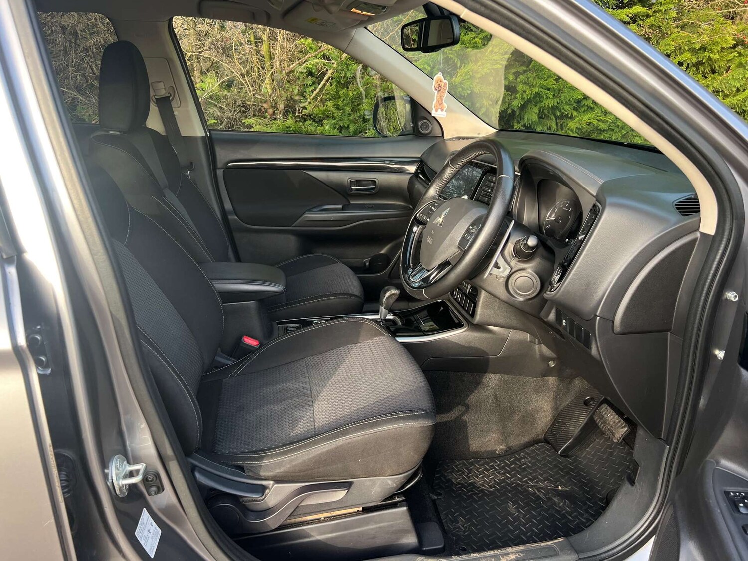 Used Mitsubishi Outlander 2018 for sale - 77765832: Photo 17