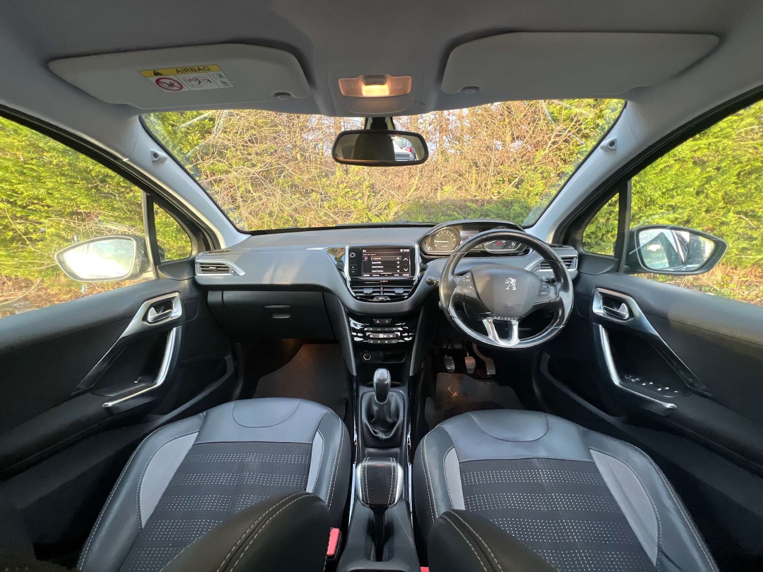 Used Peugeot 2008 2017 for sale - 77129074: Photo 2