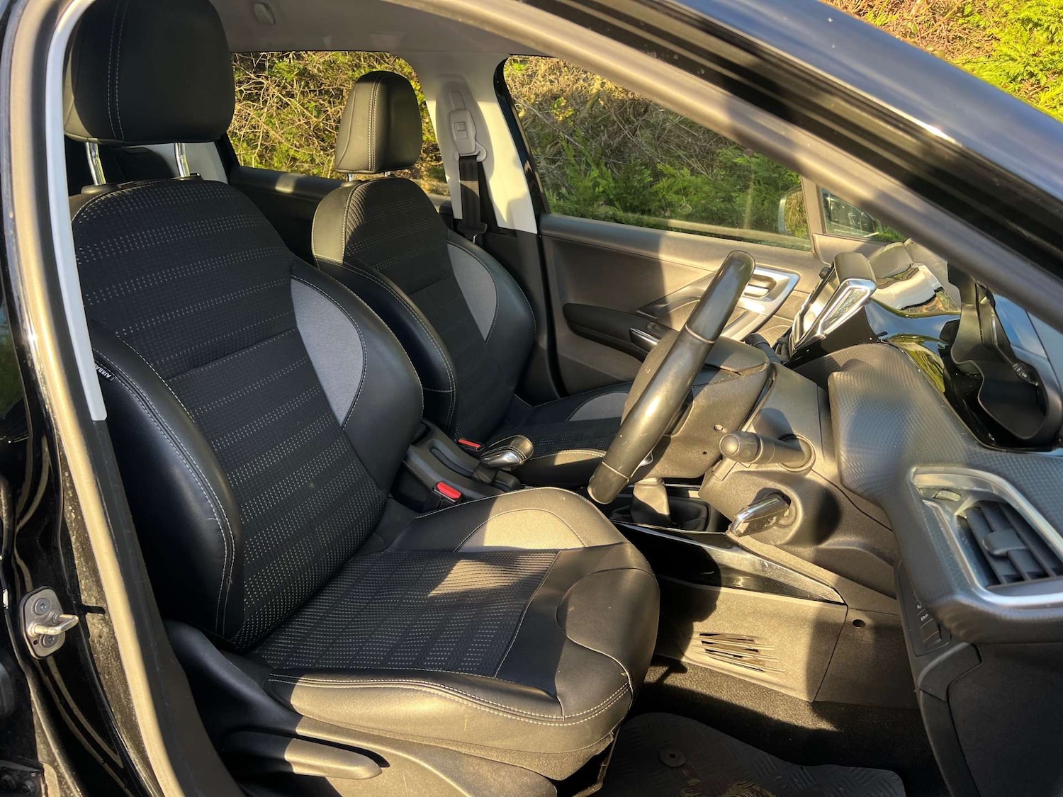 Used Peugeot 2008 2017 for sale - 77129074: Photo 21