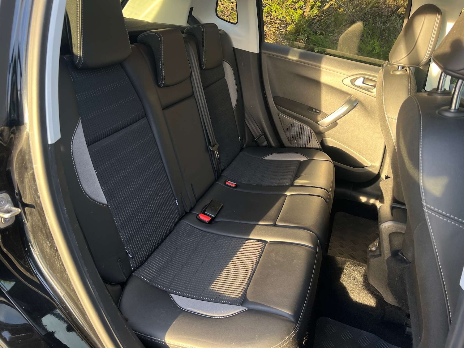 Used Peugeot 2008 2017 for sale - 77129074: Photo 23