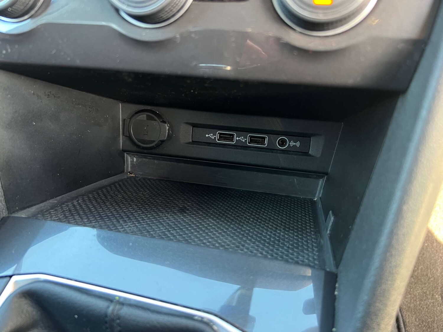 Used Volkswagen Tiguan 2020 for sale - 76776906: Photo 42