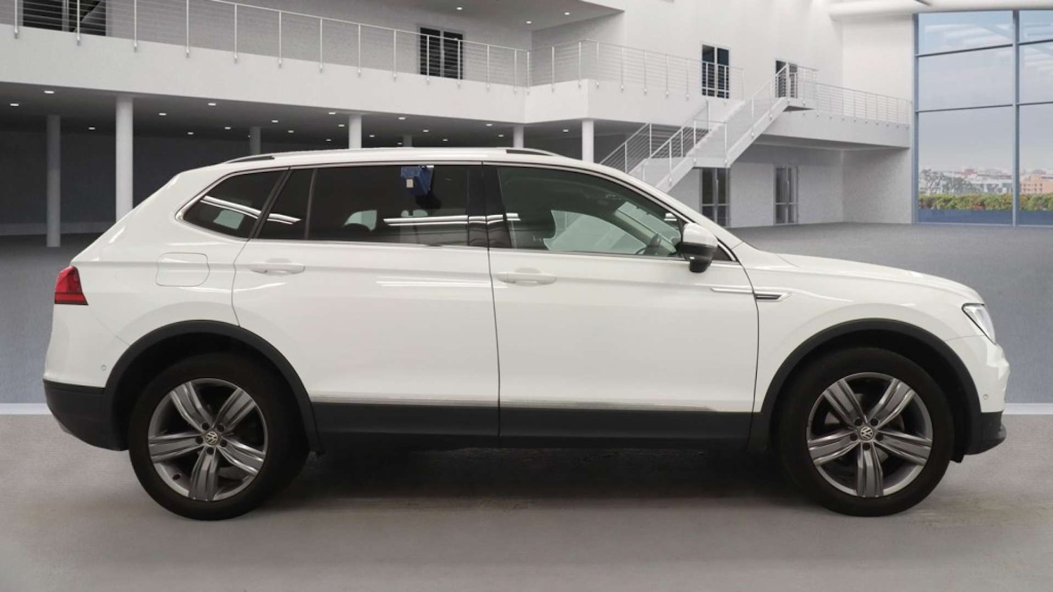 Used Volkswagen Tiguan Allspace 2020 for sale - 76776906: Photo 8