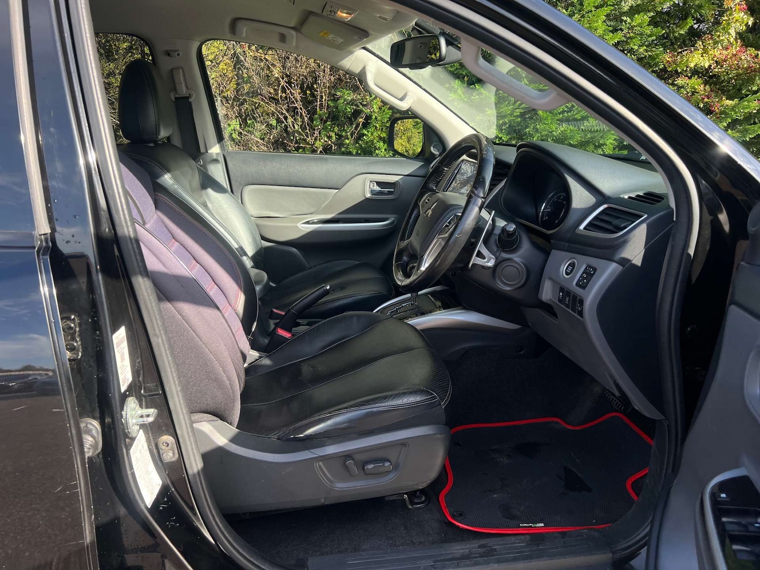 Used Mitsubishi L200 2018 for sale - 76776990: Photo 21