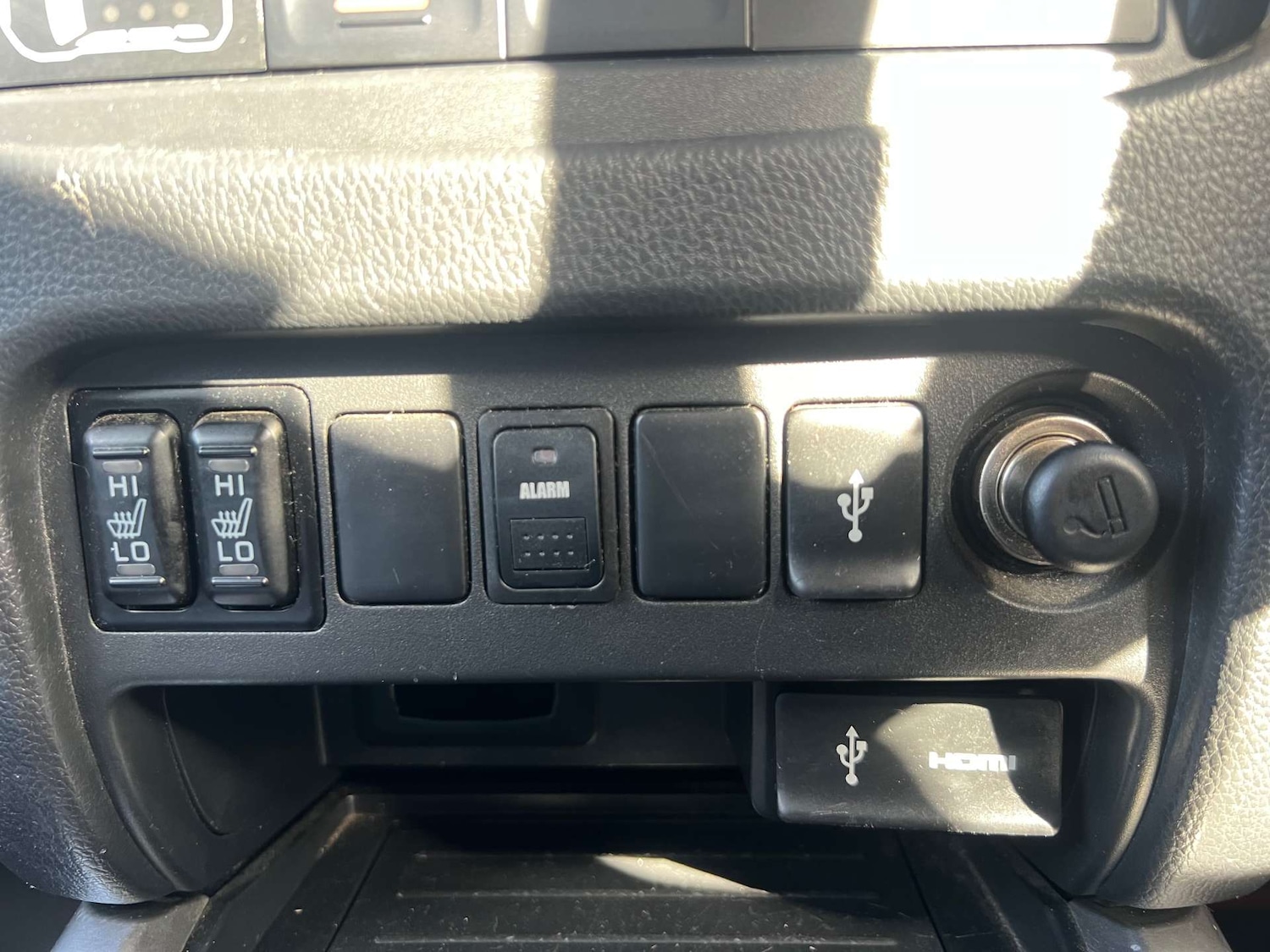 Used Mitsubishi L200 2018 for sale - 76776990: Photo 39