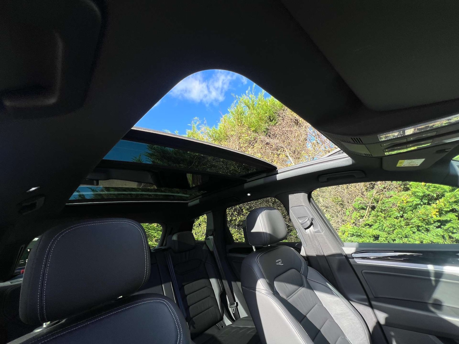 Used Volkswagen Touareg 2022 for sale - 76776986: Photo 19