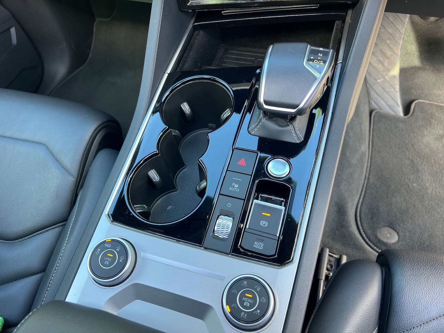 Used Volkswagen Touareg 2022 for sale - 76776986: Photo 43