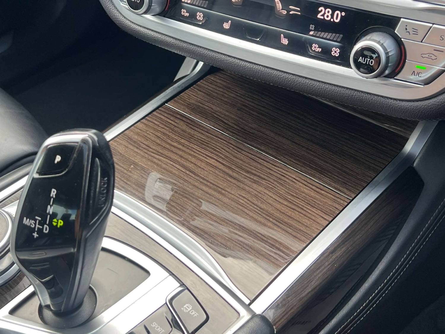 Used BMW 7 Series 2018 for sale - 76776962: Photo 41