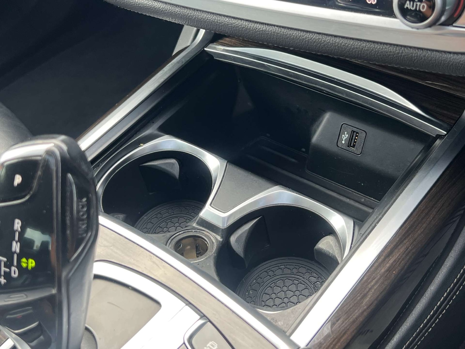 Used BMW 7 Series 2018 for sale - 76776962: Photo 42