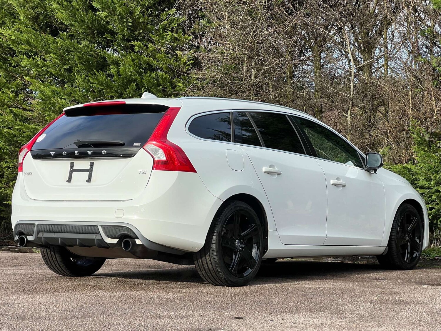 Used Volvo V60 2012 for sale - 77762328: Photo 10