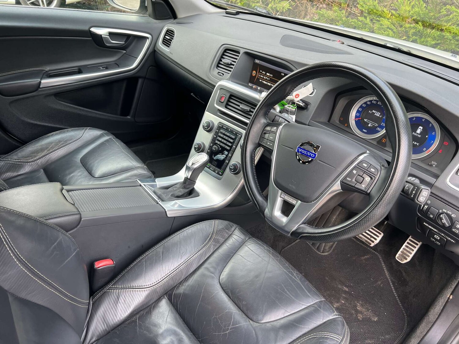 Used Volvo V60 2012 for sale - 77762328: Photo 16