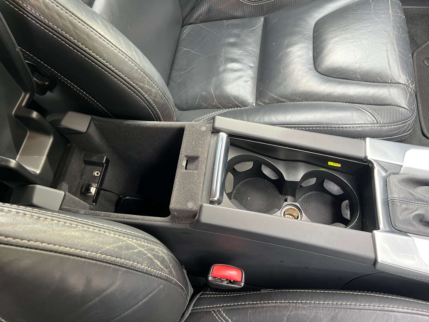 Used Volvo V60 2012 for sale - 77762328: Photo 39