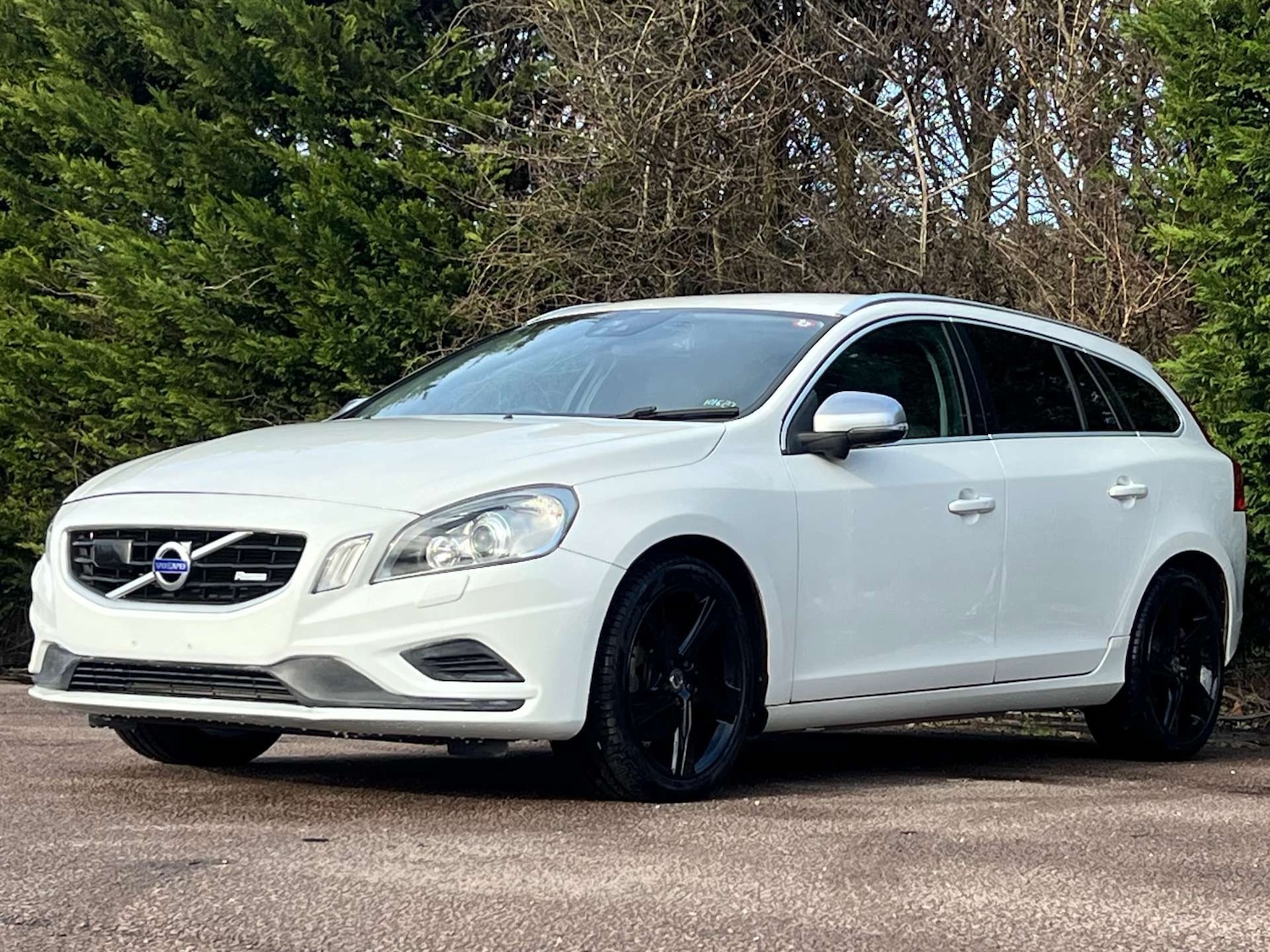 Used Volvo V60 2012 for sale - 77762328: Photo 4
