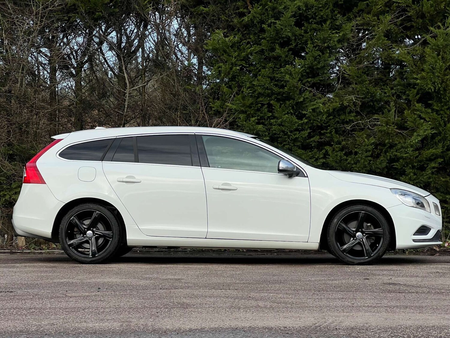 Used Volvo V60 2012 for sale - 77762328: Photo 9