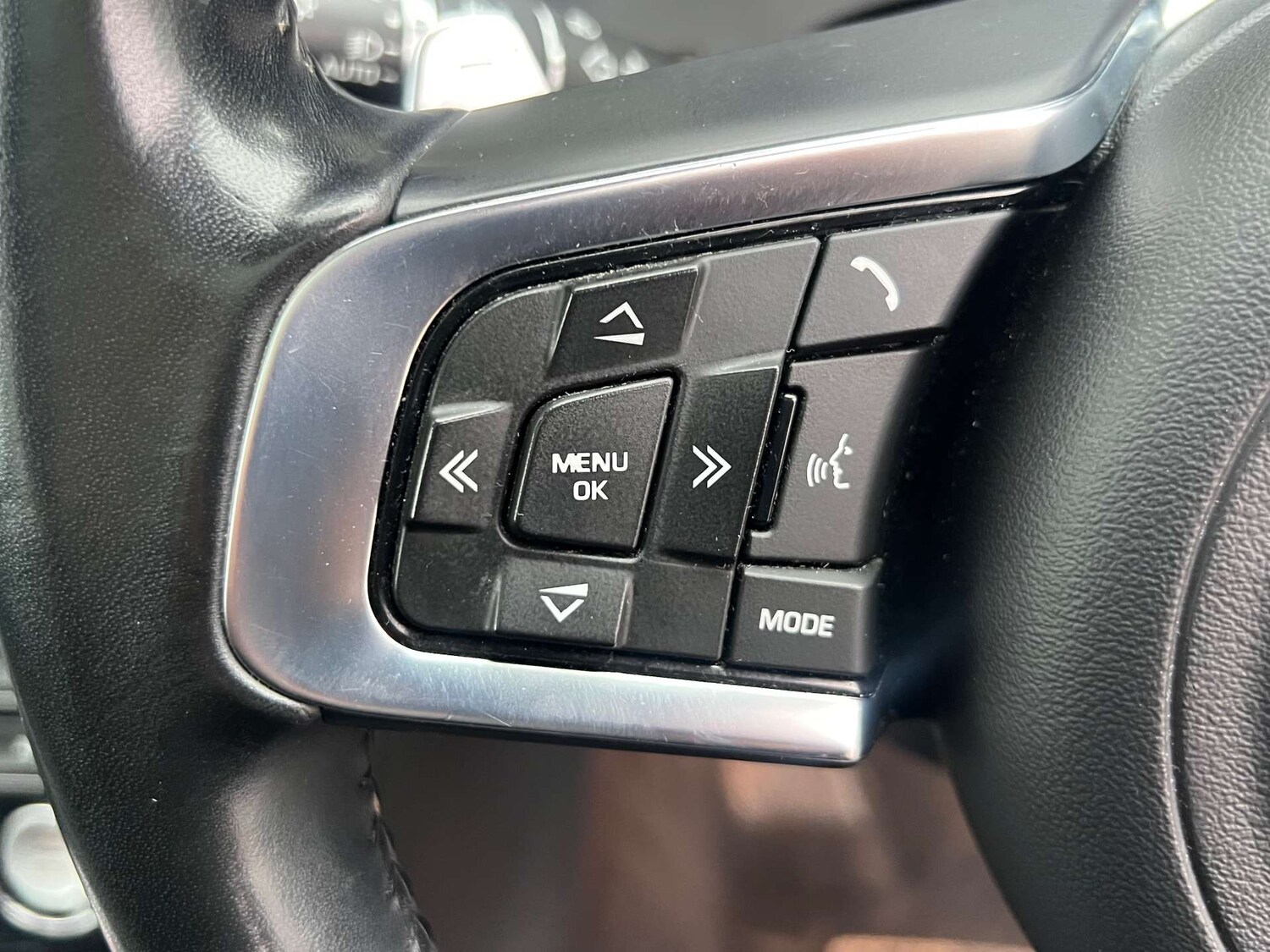 Used Jaguar F-Pace 2020 for sale - 77688305: Photo 27