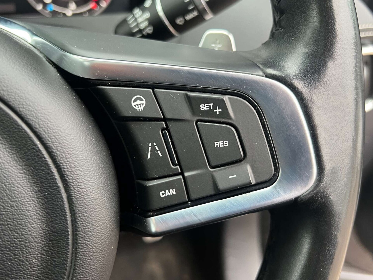 Used Jaguar F-Pace 2020 for sale - 77688305: Photo 28