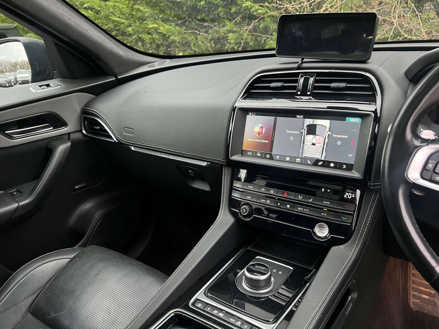 Used Jaguar F-Pace 2020 for sale - 77688305: Photo 33