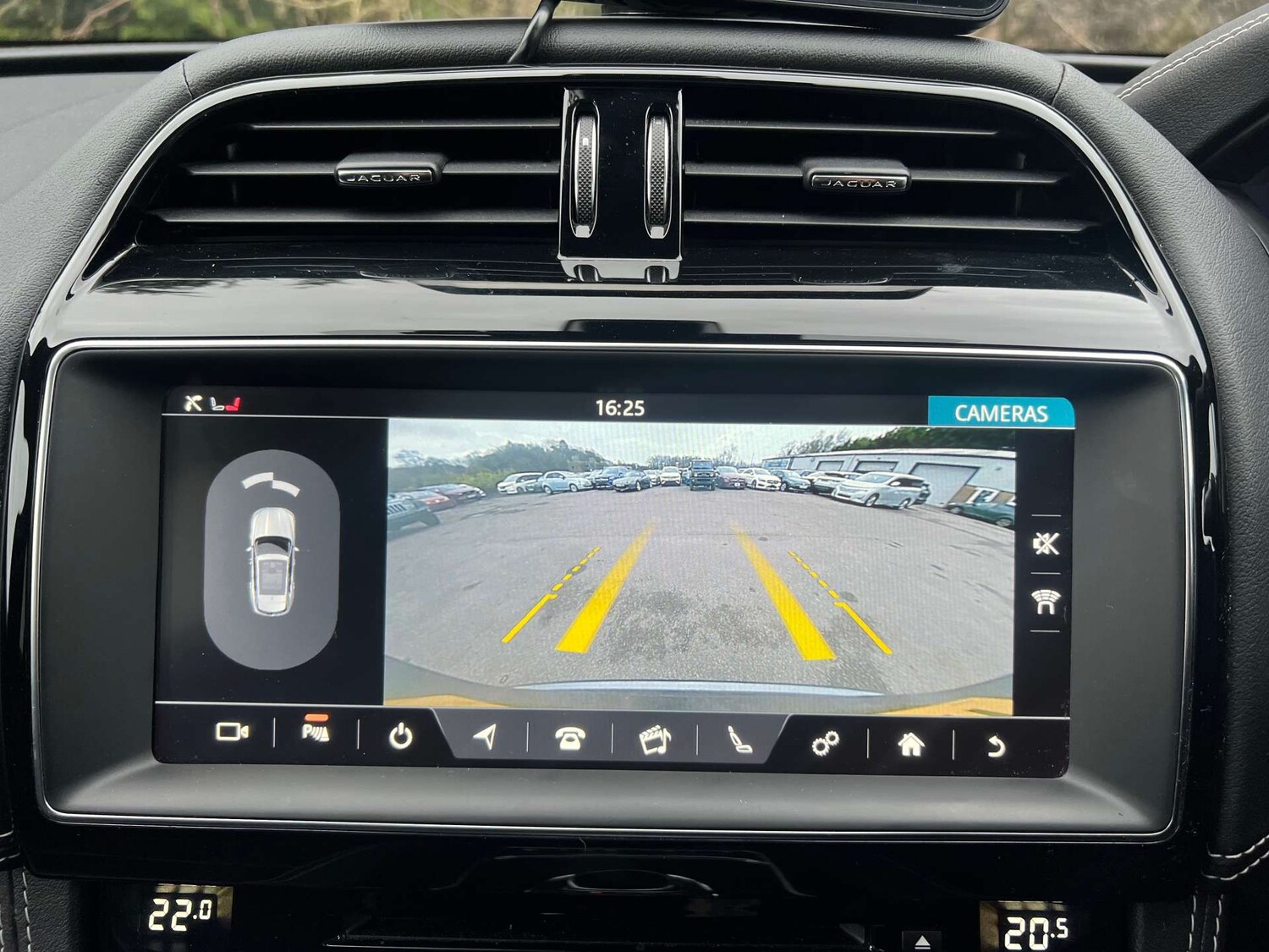 Used Jaguar F-Pace 2020 for sale - 77688305: Photo 48