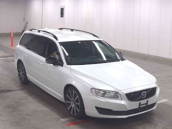 Used Volvo V70 2015 for sale - 78801789: Photo
