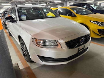 Used Volvo V70 2015 for sale - 78801789: Photo