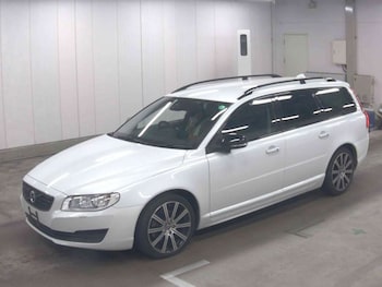 Used Volvo V70 2015 for sale - 78801789: Photo