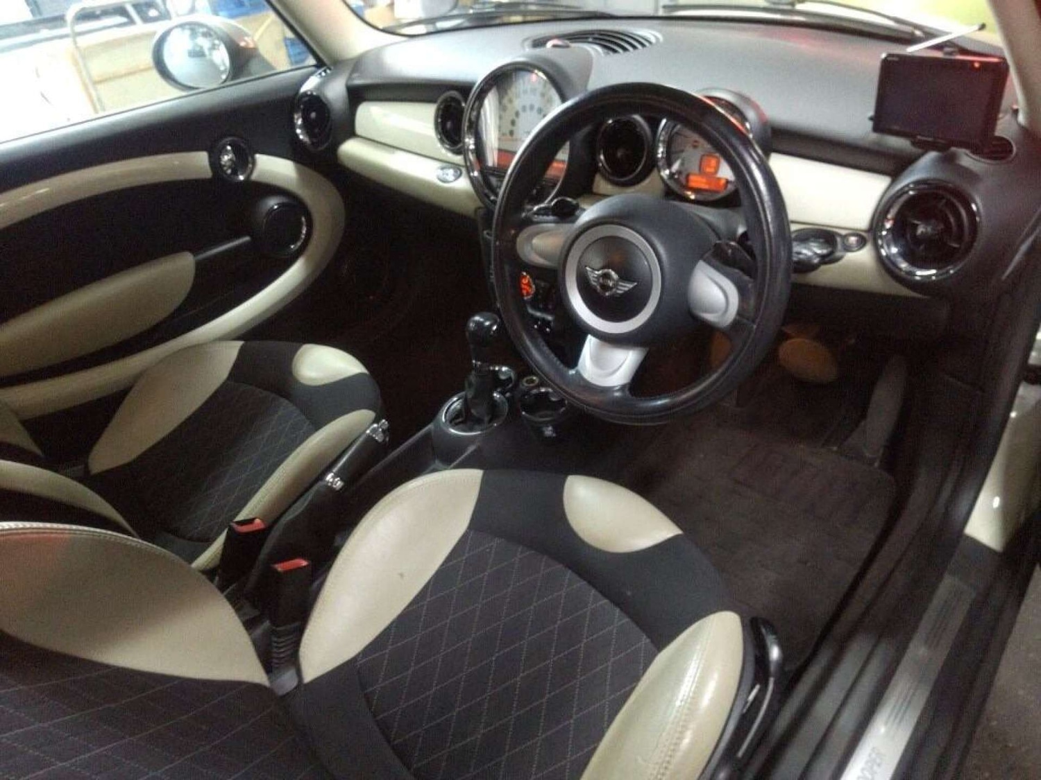 Used MINI Cooper 2014 for sale - 77989924: Photo 14