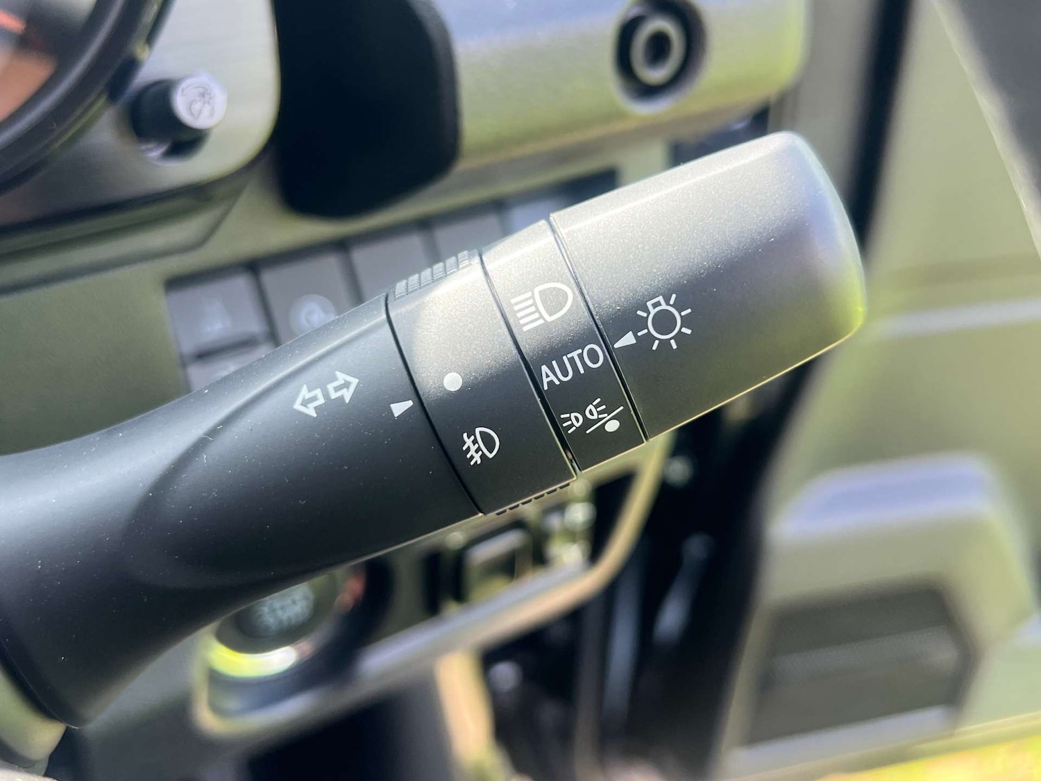 Used Suzuki Jimny 2024 for sale - 76905233: Photo 32