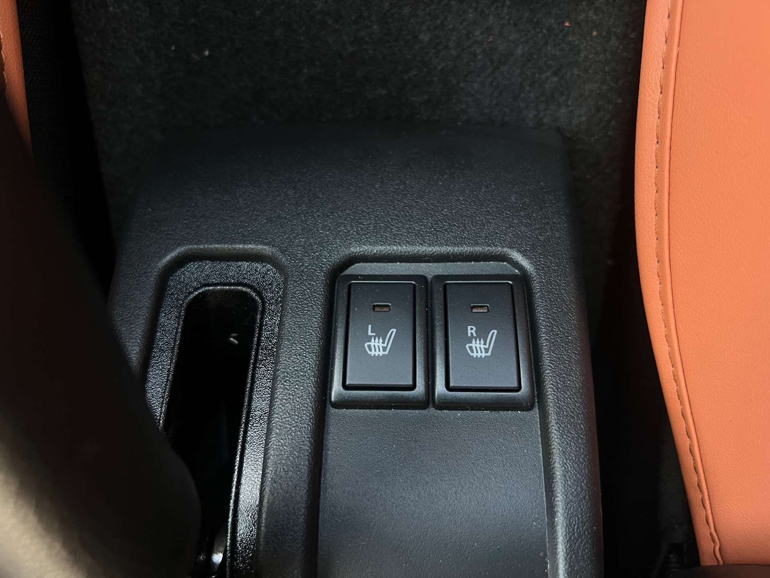 Used Suzuki Jimny 2024 for sale - 76905233: Photo 45