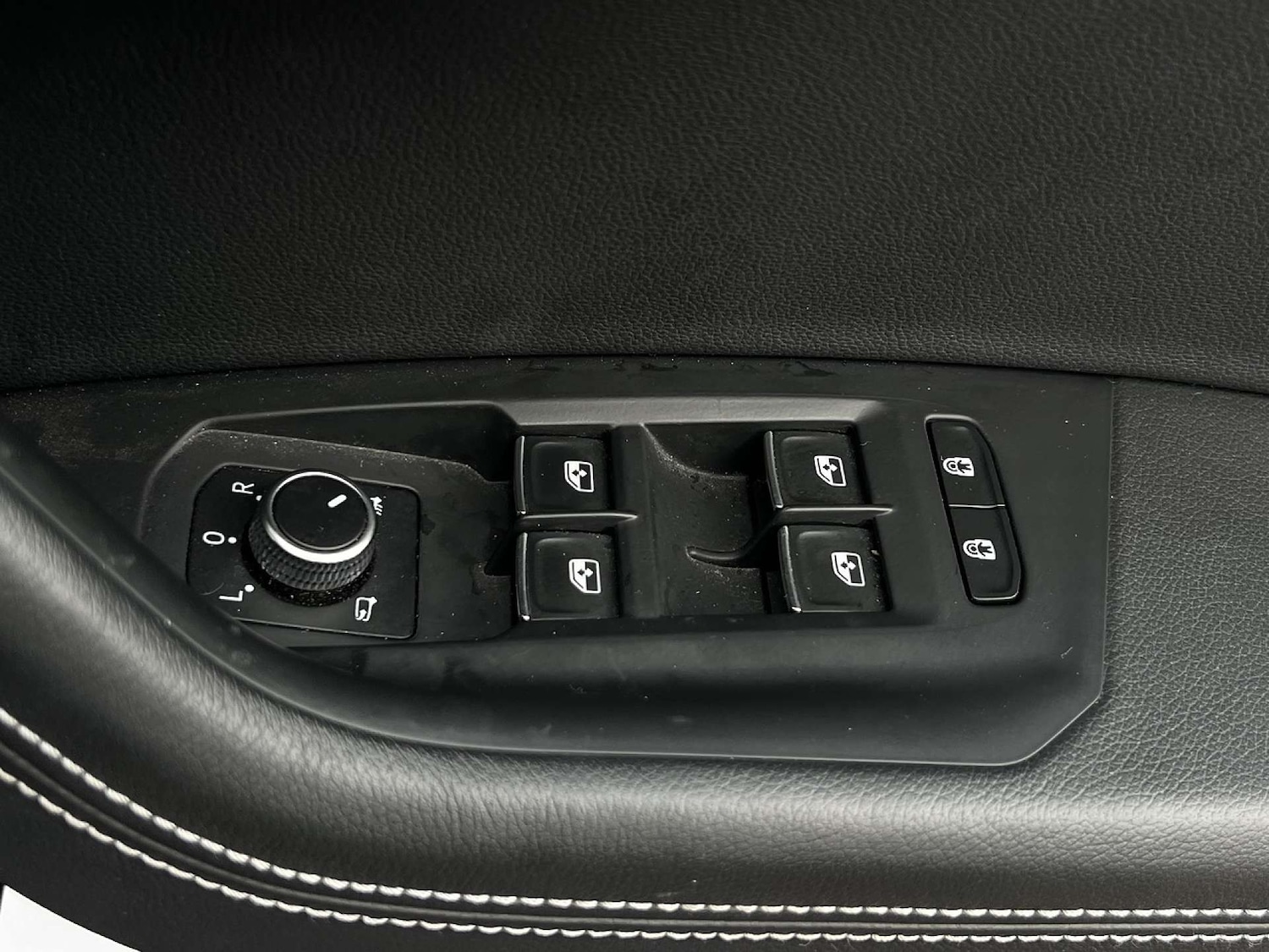 Used Volkswagen Touareg 2022 for sale - 76776898: Photo 19