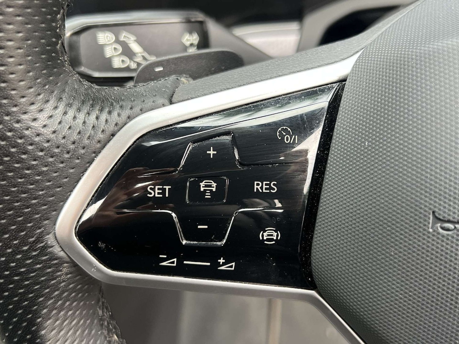 Used Volkswagen Touareg 2022 for sale - 76776898: Photo 31