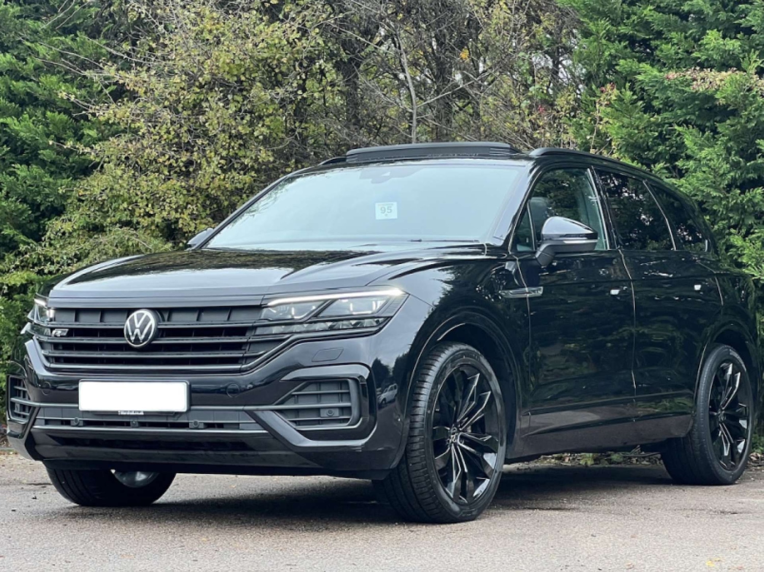 Used Volkswagen Touareg 2022 for sale - 76776898: Photo 4