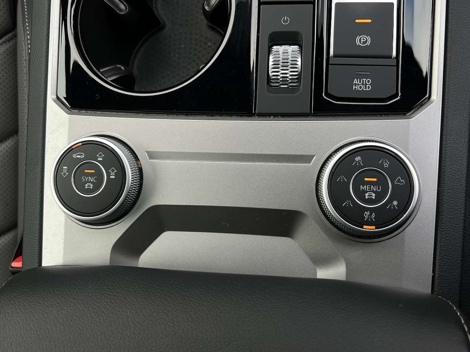 Used Volkswagen Touareg 2022 for sale - 76776898: Photo 42