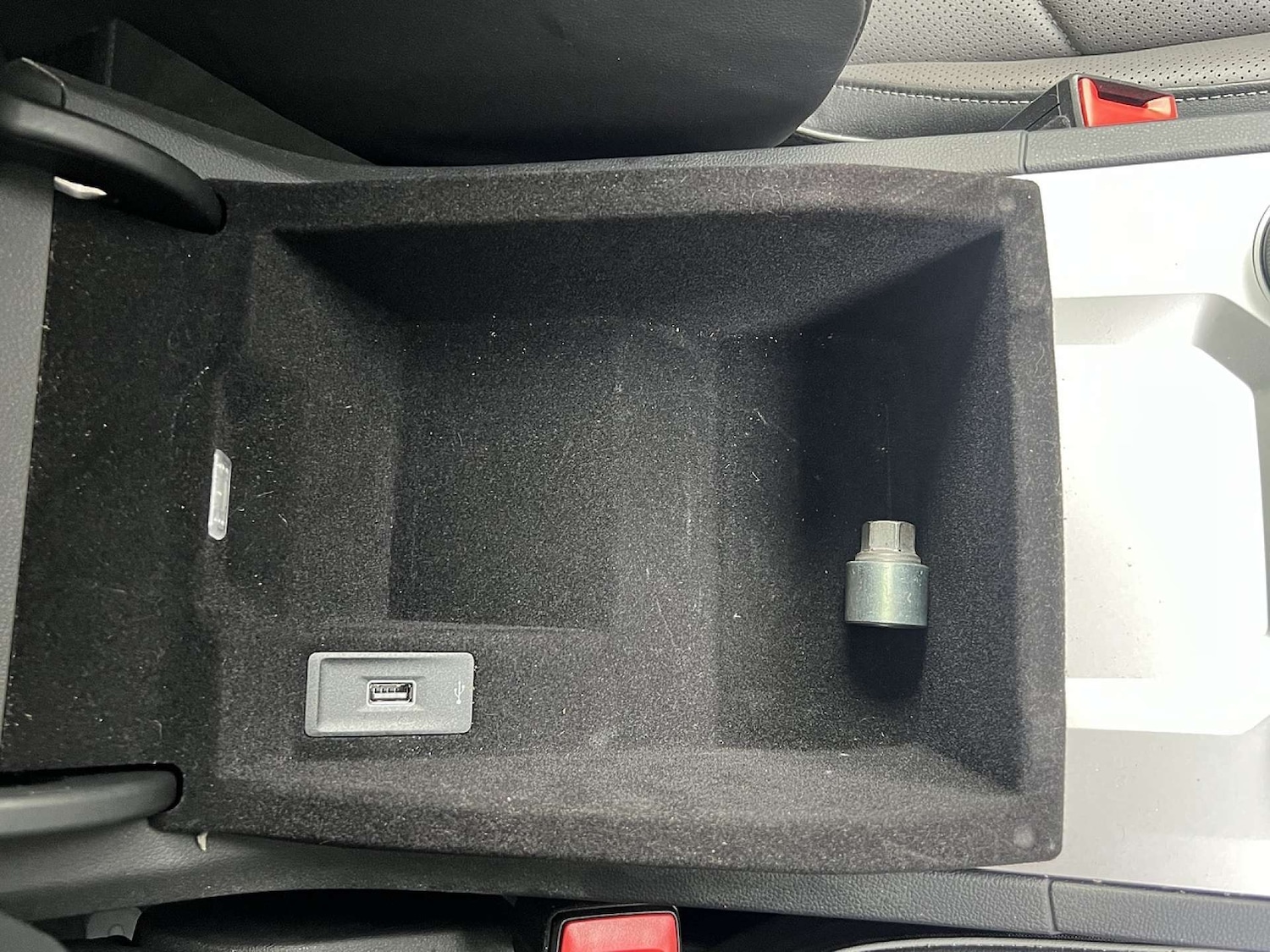 Used Volkswagen Touareg 2022 for sale - 76776898: Photo 43