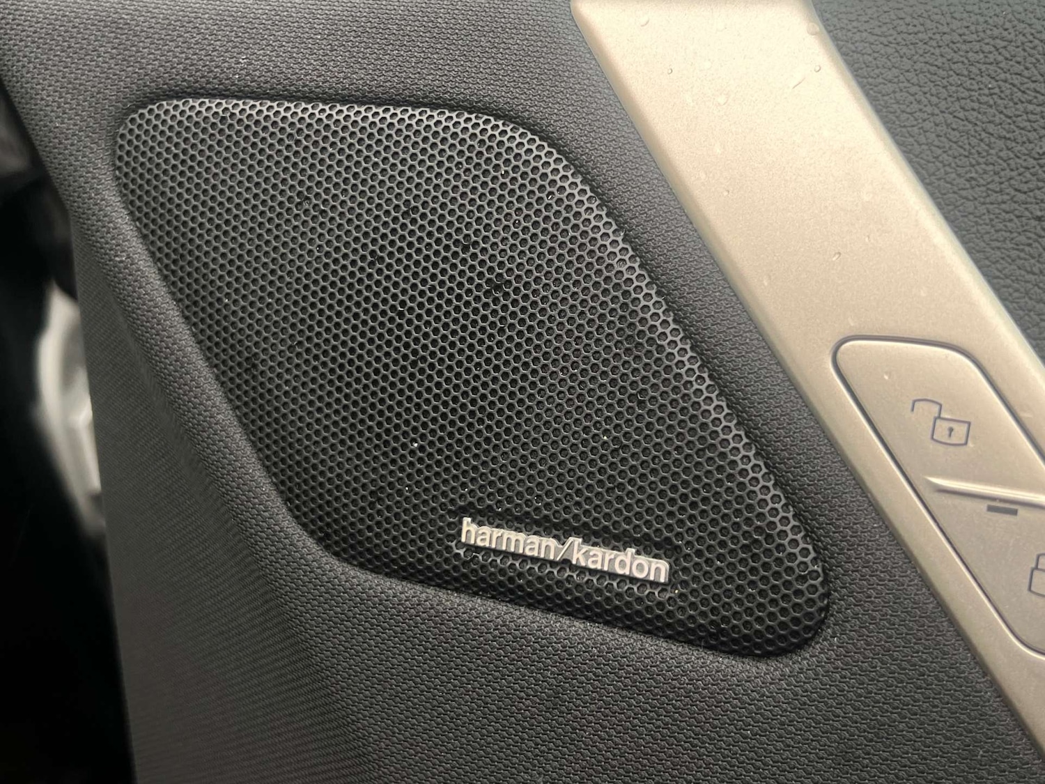 Used BMW iX 2022 for sale - 76776856: Photo 18