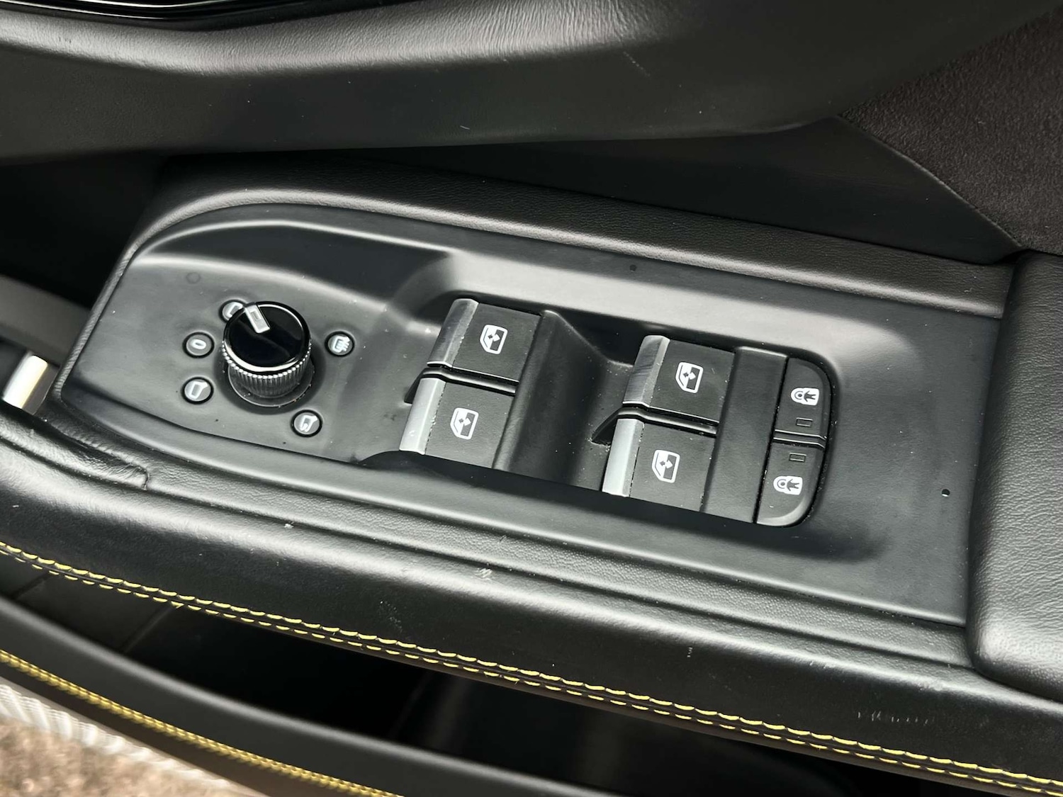 Used Lamborghini Urus 2019 for sale - 76776824: Photo 21