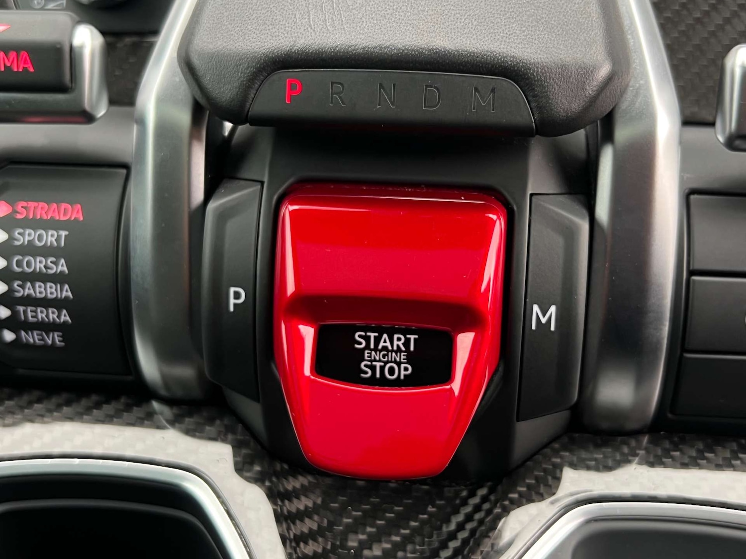 Used Lamborghini Urus 2019 for sale - 76776824: Photo 65