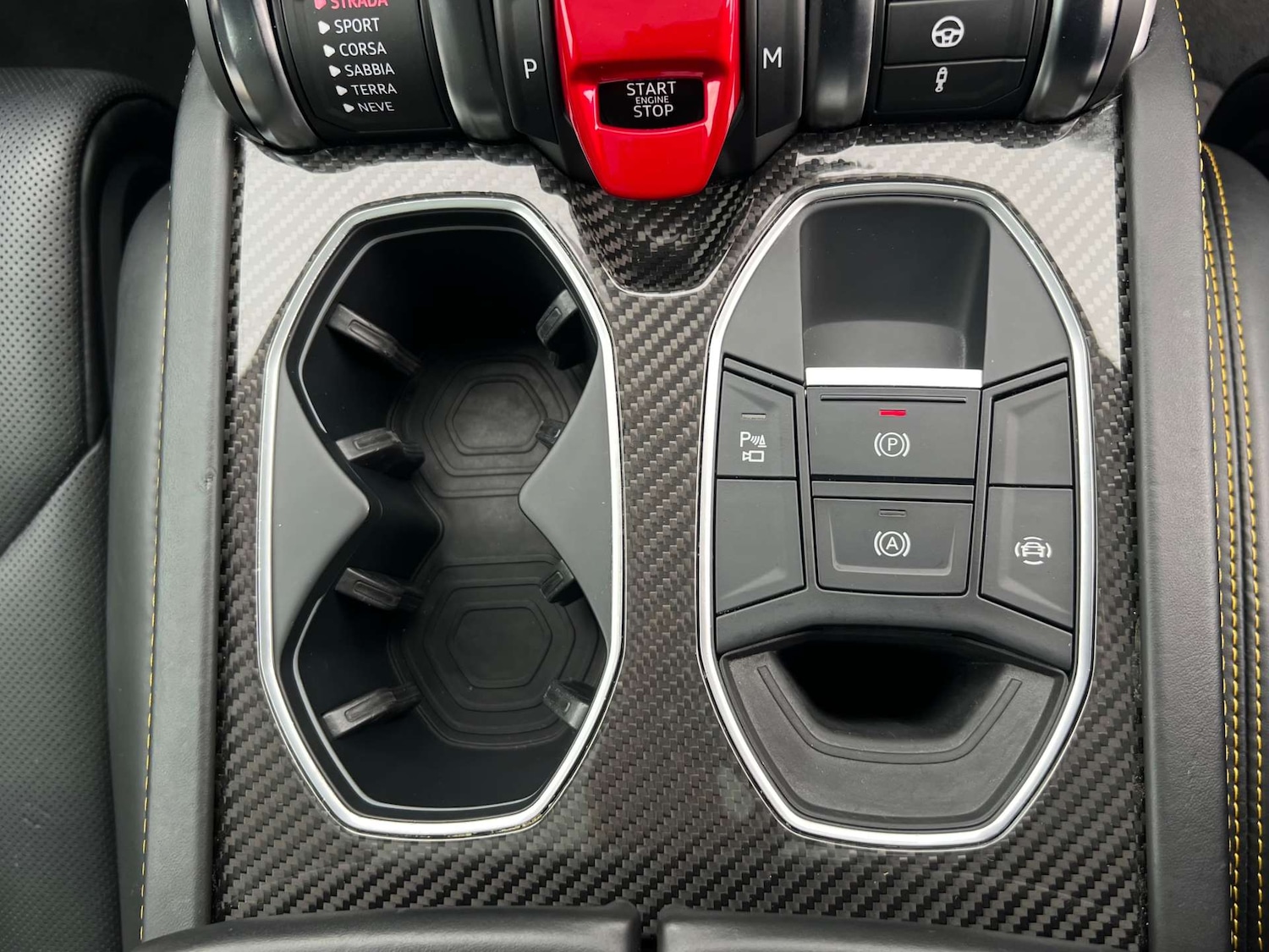 Used Lamborghini Urus 2019 for sale - 76776824: Photo 68