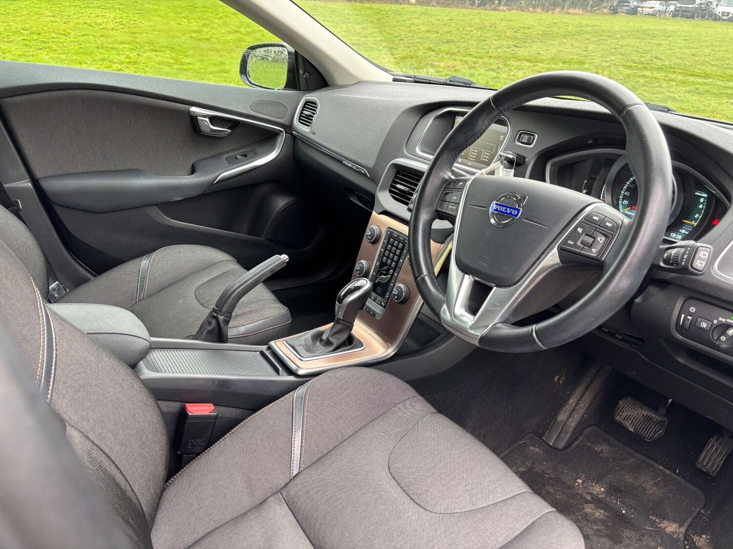 Used Volvo V40 Cross Country 2026 for sale - 78167913: Photo 32