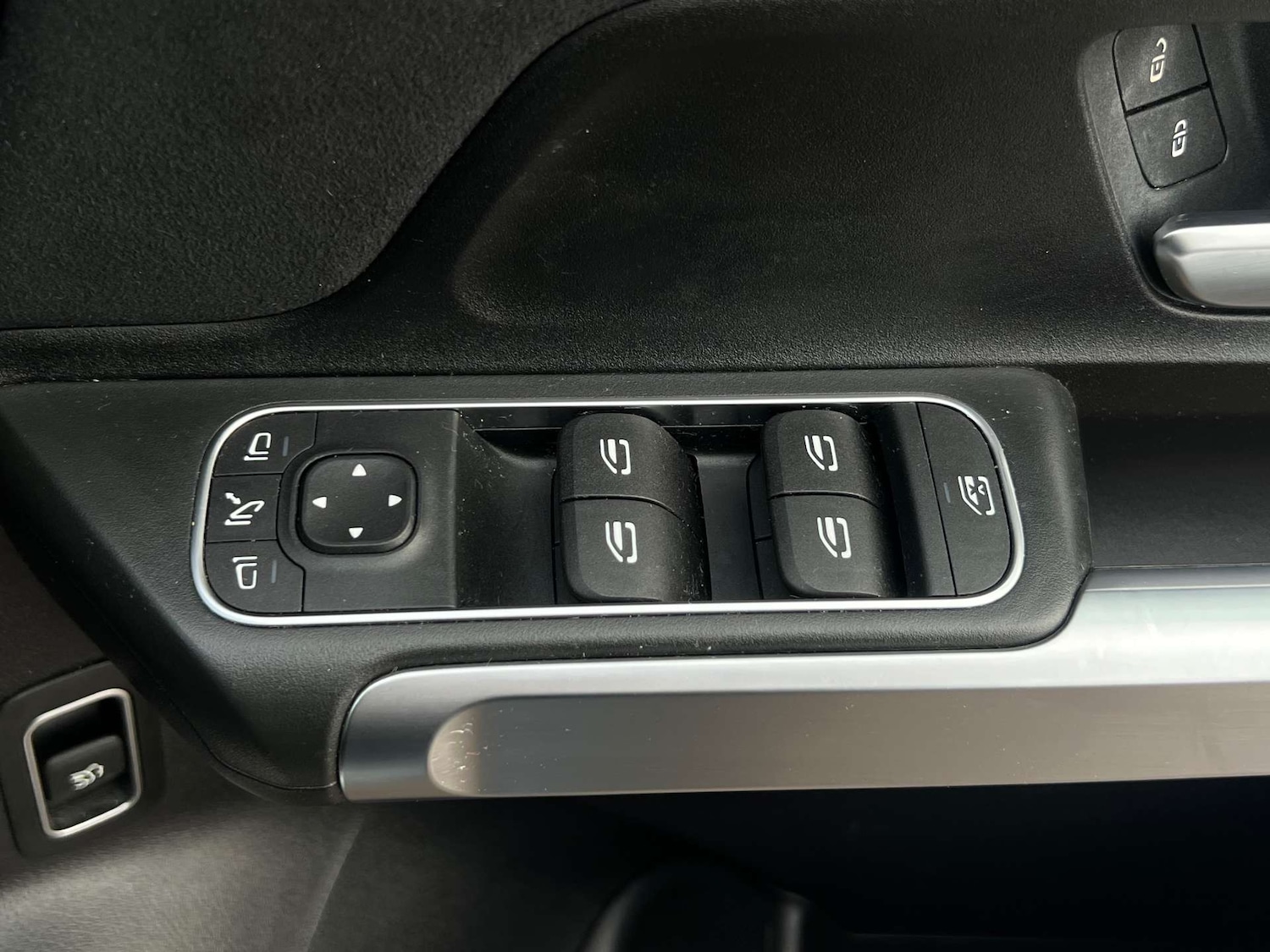 Used Mercedes-Benz GLB 2021 for sale - 76776869: Photo 18